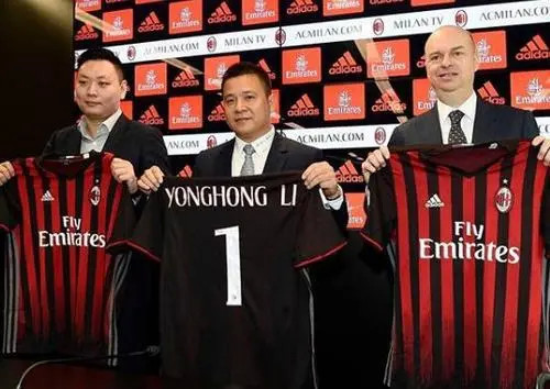 送出了一脚 送出了一脚