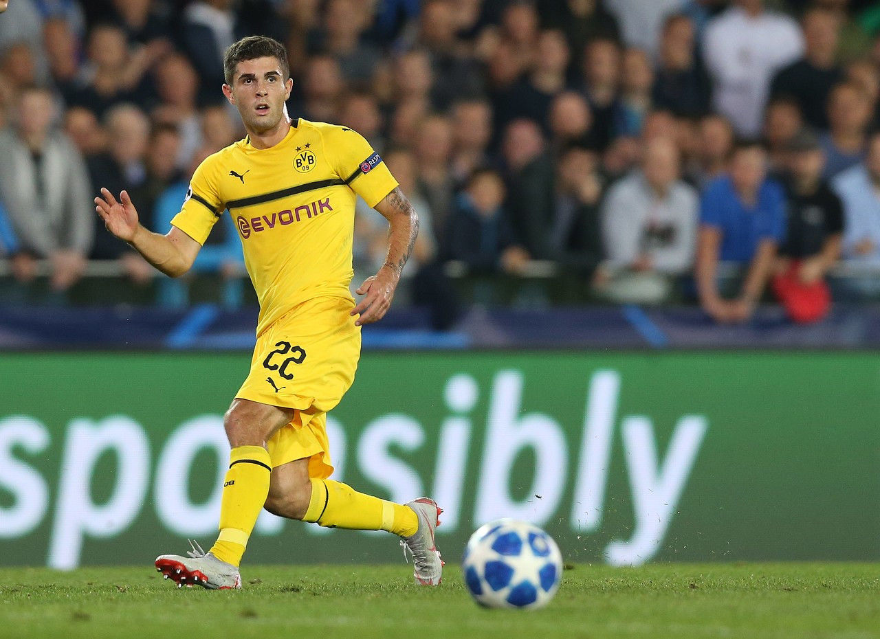 总是处于各 总是处于各